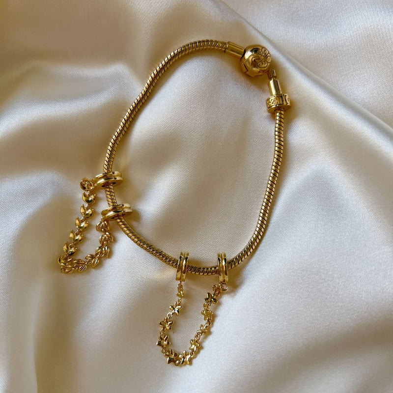 Maile Lei Double Loop Charm
